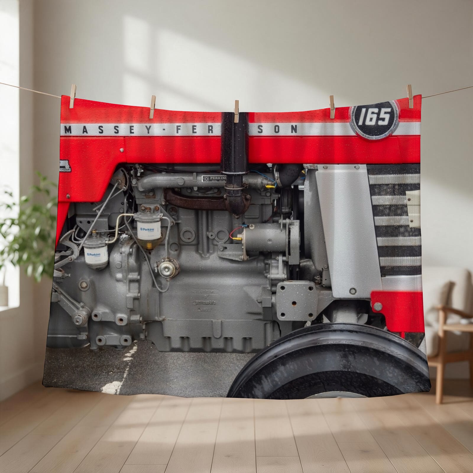 Luxury Bags Restoration - Restored Vintage Massey Ferguson 165 Throw