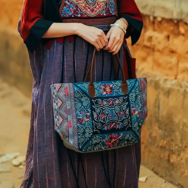 Original embroidered Tote bags - đánh giá và giá Luxury Bags On Sales
